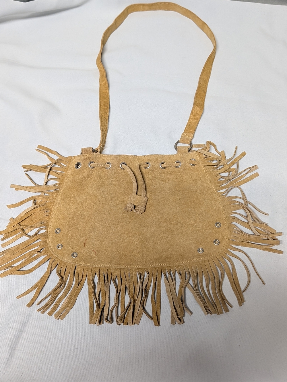 Fringe Suede Shoulder Bag in Tan
